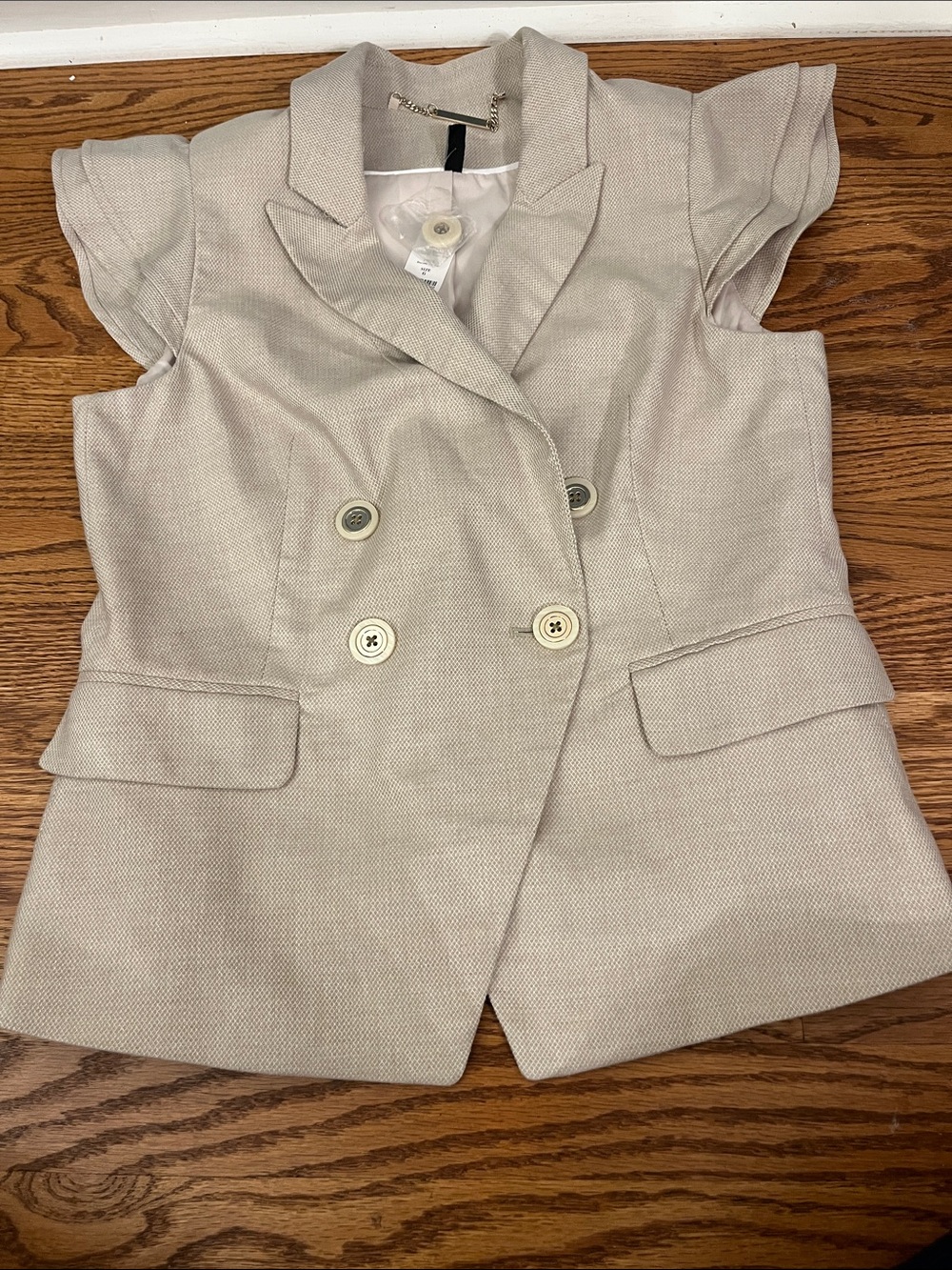 White House Black Market flounce sleeve studio vest - Picture 2 of 6